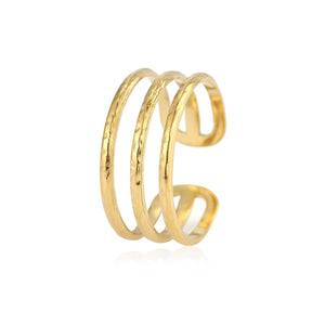 Ring drielaags gehamerd goud