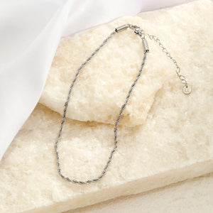 Enkelband gedraaid zilver