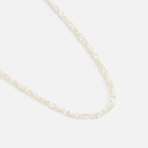 Kralen ketting wit zilver