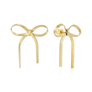 Oorsteker strik motief goud