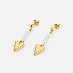 Oorstekers hangend hart parels goud