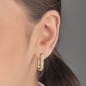 Rechthoekige oorbellen steentjes goud/wit