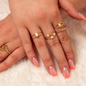 Ring witte steen goud