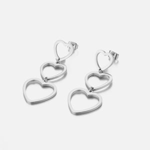 Drie hangende hartjes zilver