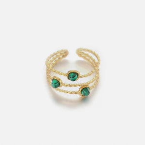 Ring three gems green goud